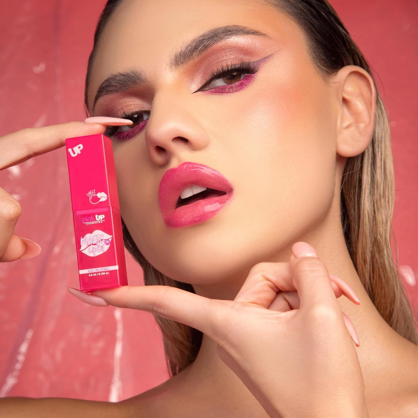 pink UP cosmetics Magic Lip Oil PH con ácido hialurónico
